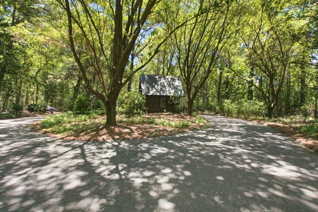 3820 Gnarled Oaks Lane, Johns Island, SC 29455