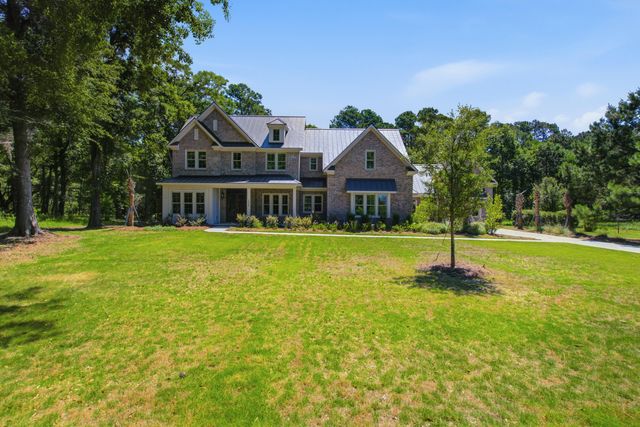 3820 Gnarled Oaks Lane, Johns Island, SC 29455