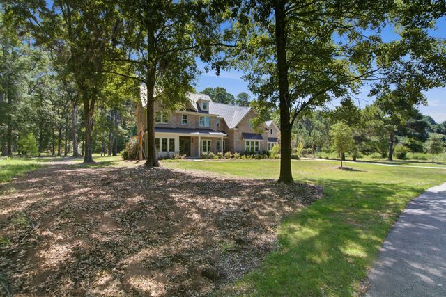 3820 Gnarled Oaks Lane, Johns Island, SC 29455
