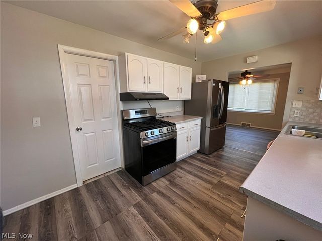 14 Ennis Avenue, Bedford, OH 44146