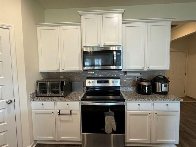 2015 Waycross Lane, Dacula, GA 30019