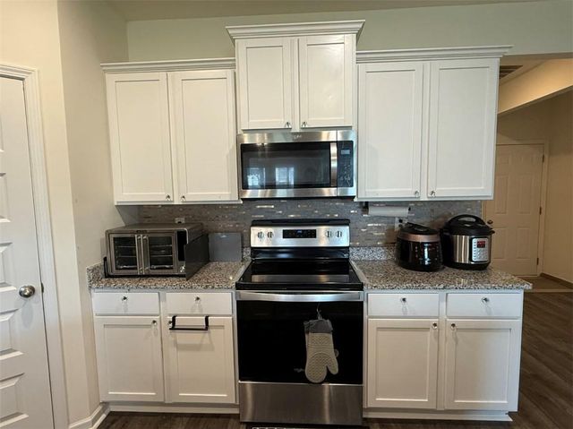 2015 Waycross Lane, Dacula, GA 30019