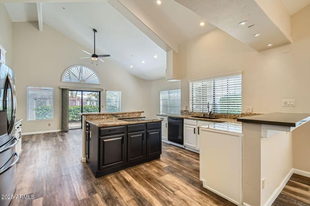 8136 E CORTEZ Drive, Scottsdale, AZ 85260