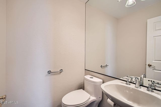 8136 E CORTEZ Drive, Scottsdale, AZ 85260