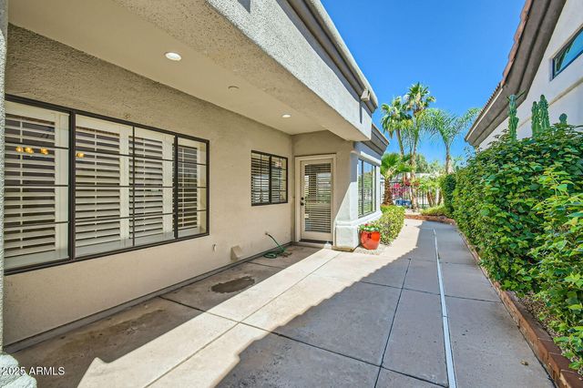 8136 E CORTEZ Drive, Scottsdale, AZ 85260