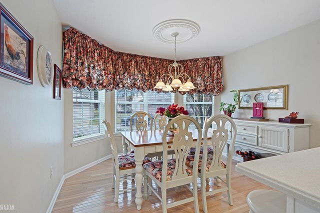 41388 Redmond Court, Clinton Twp, MI 48038