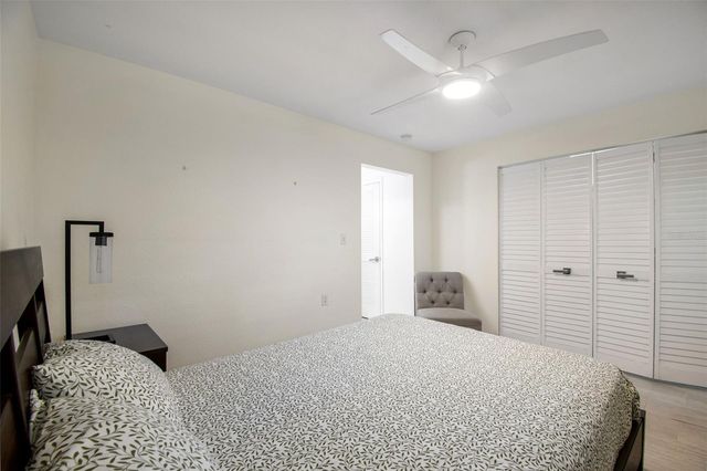 8220 112TH STREET 106, Seminole, FL 33772