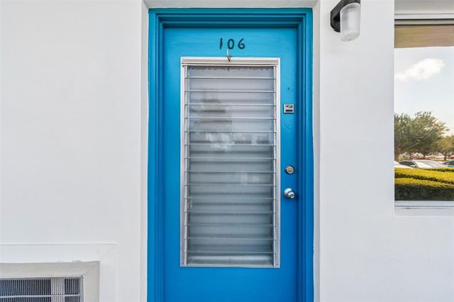 8220 112TH STREET 106, Seminole, FL 33772