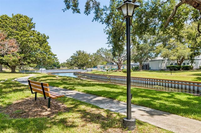 8220 112TH STREET 106, Seminole, FL 33772