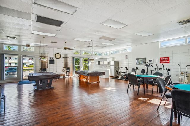 8220 112TH STREET 106, Seminole, FL 33772