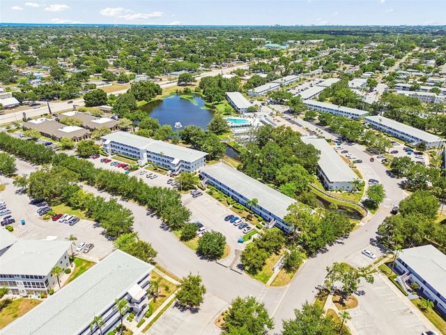 8220 112TH STREET 106, Seminole, FL 33772