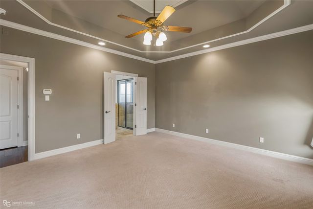 606 Glenshire Drive, Bossier City, LA 71111