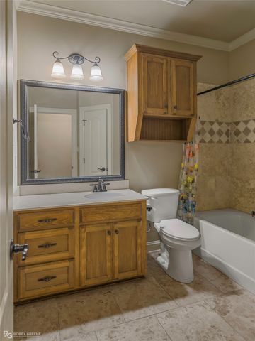 606 Glenshire Drive, Bossier City, LA 71111