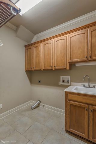 606 Glenshire Drive, Bossier City, LA 71111