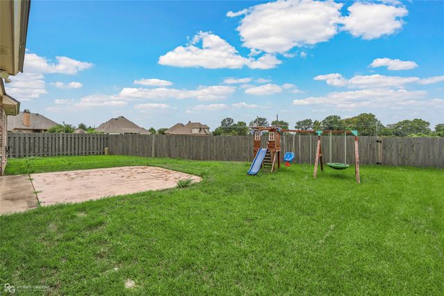 606 Glenshire Drive, Bossier City, LA 71111