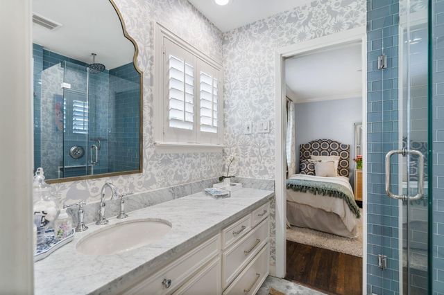 6230 Willers Way, Houston, TX 77057