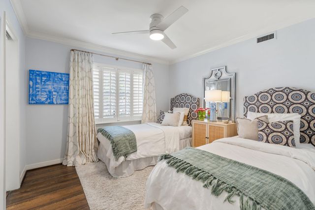 6230 Willers Way, Houston, TX 77057