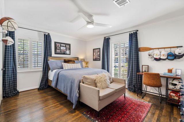 6230 Willers Way, Houston, TX 77057