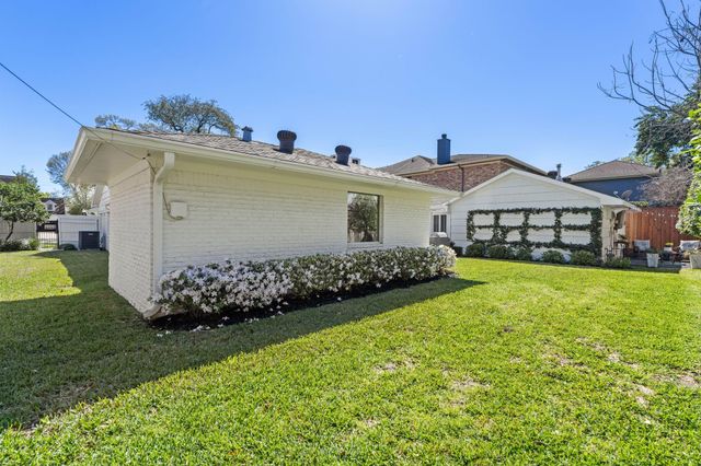 6230 Willers Way, Houston, TX 77057