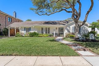 6230 Willers Way, Houston, TX 77057