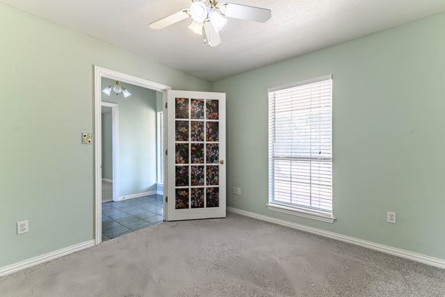 9009 Ravenswood Road, Granbury, TX 76049