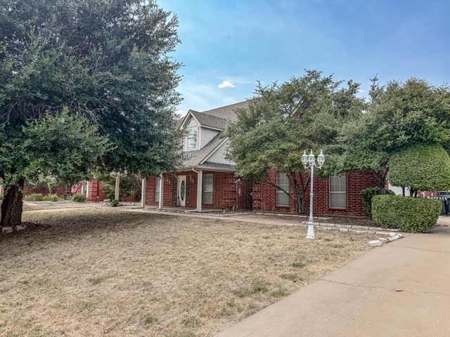 9009 Ravenswood Road, Granbury, TX 76049