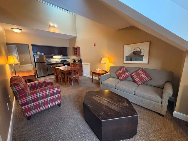 313 Qtr.1, 89 Grand Summit Way, Dover, VT 05356