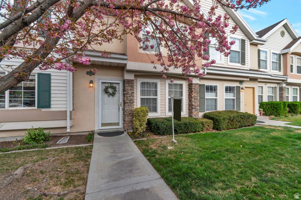 Image 2 of property listing at 12026 S FORT DRAPER AVE, Draper, UT 84020