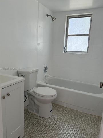 3470 Foxcroft Rd 307, Miramar, FL 33025