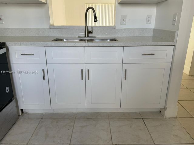3470 Foxcroft Rd 307, Miramar, FL 33025