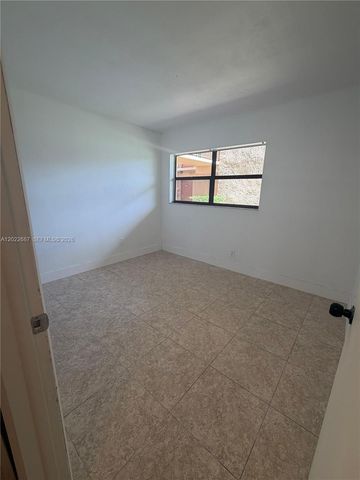 3470 Foxcroft Rd 307, Miramar, FL 33025