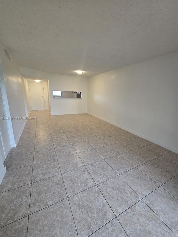 3470 Foxcroft Rd 307, Miramar, FL 33025