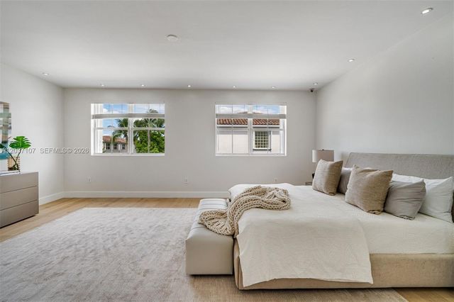 21156 NE 33rd Avenue, Aventura, FL 33180