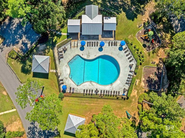 162 Greenwood Drive, Daphne, AL 36526