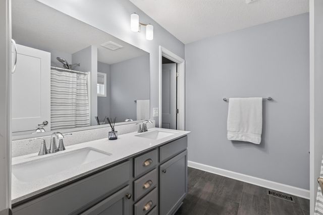 19314 Primrose Lane, Corcoran, MN 55340