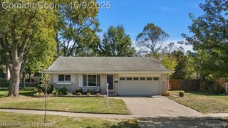 11348 Cedar Lane, Plymouth, MI 48170