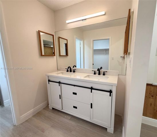 9788 NW 3rd Mnr, Coral Springs, FL 33071