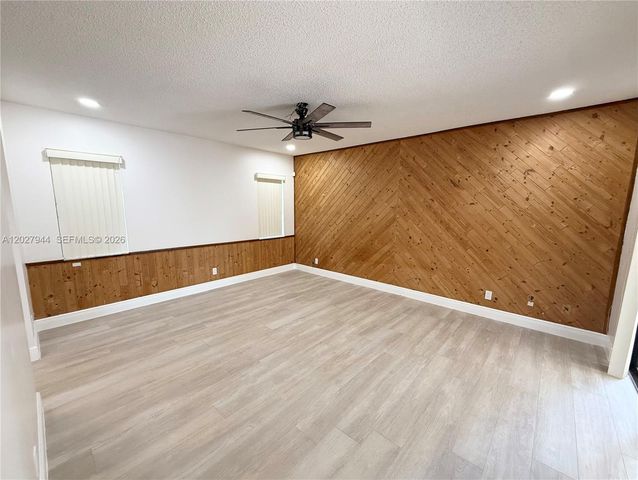 9788 NW 3rd Mnr, Coral Springs, FL 33071