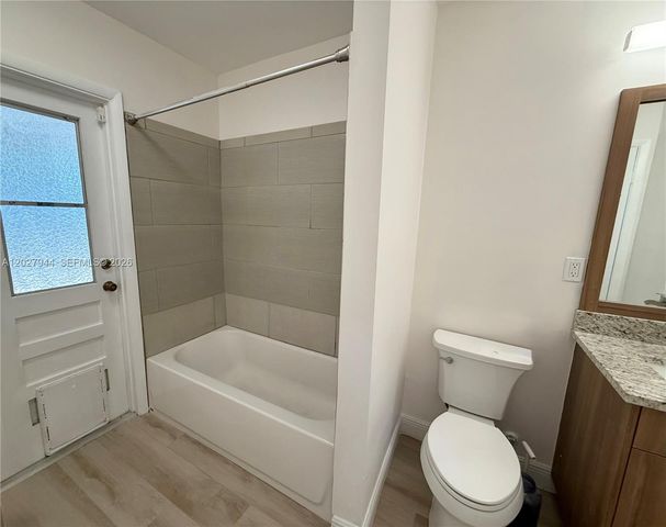 9788 NW 3rd Mnr, Coral Springs, FL 33071