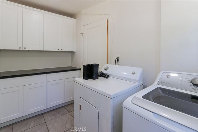 212 W Victoria, Rialto, CA 92376