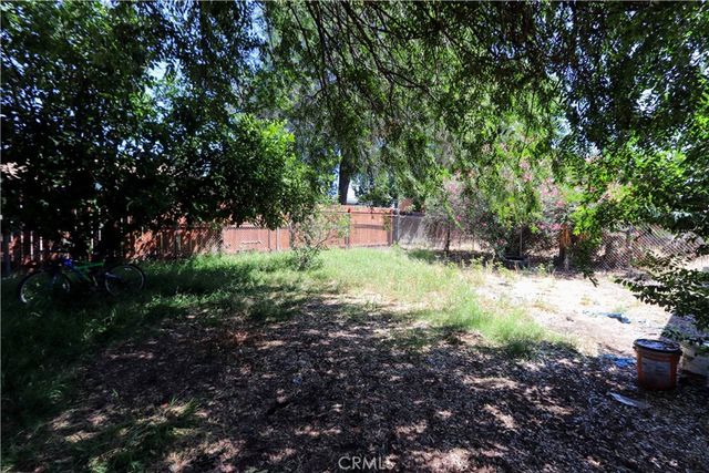 212 W Victoria, Rialto, CA 92376