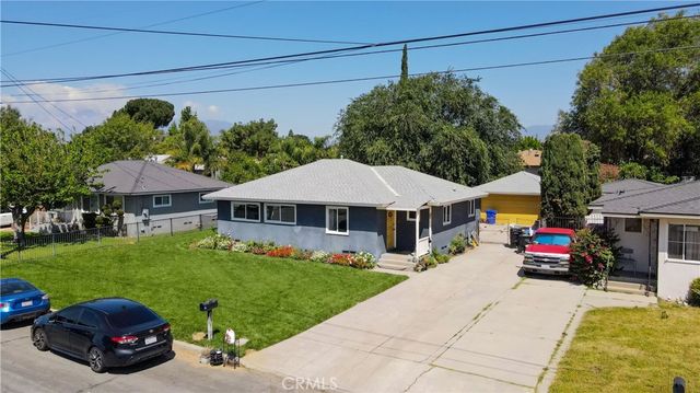 212 W Victoria, Rialto, CA 92376