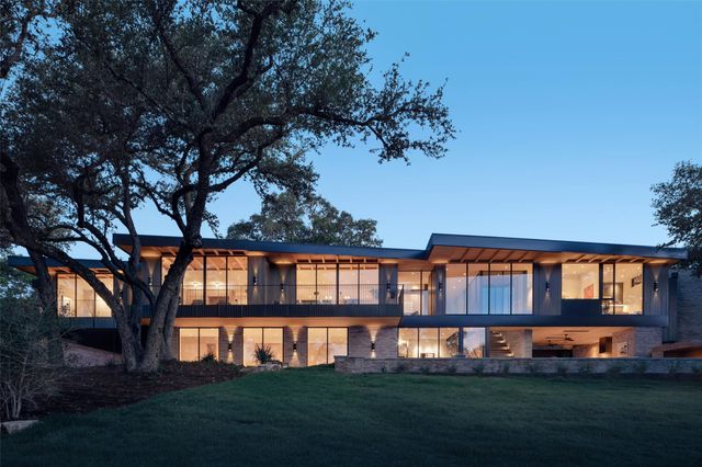 7001 Oak Shores DR, Austin, TX 78730