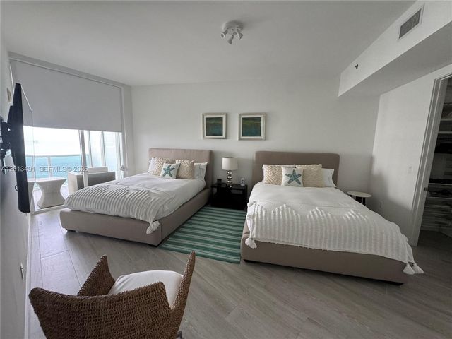 15811 Collins Ave 2703, Sunny Isles Beach, FL 33160