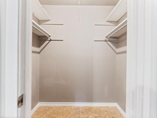 2208 Gontier Drive, Bay City, TX 77414