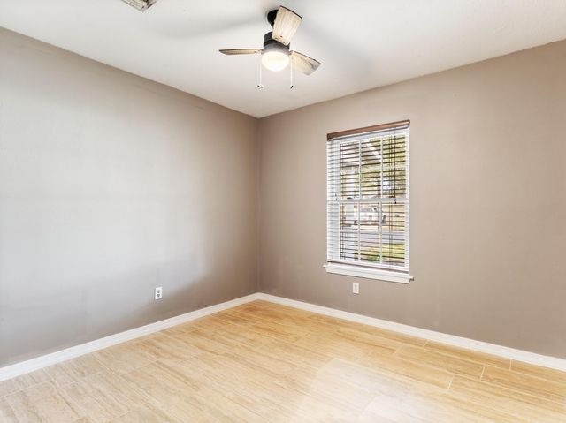 2208 Gontier Drive, Bay City, TX 77414