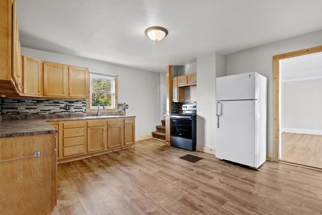 41 MILL STREET, Oshkosh, WI 54901