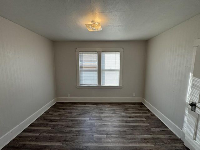 7116 27th AVENUE, Kenosha, WI 53143