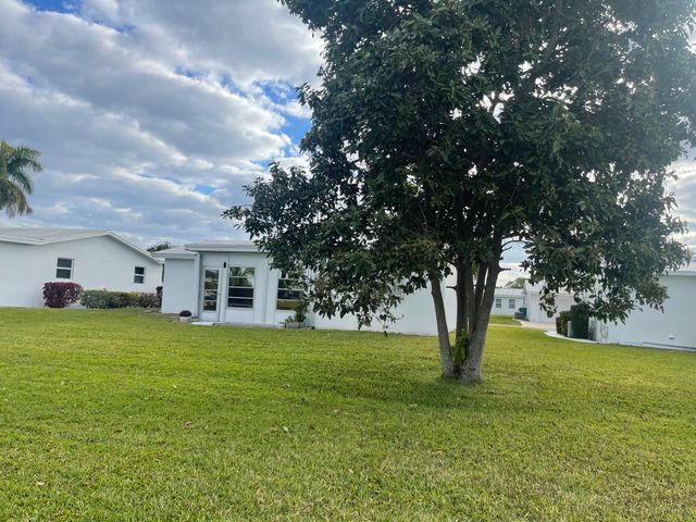 131 NW 14th Street, Boynton Beach, FL 33426