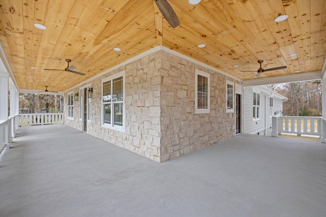 1510 N Three Notch Road, Ringgold, GA 30736